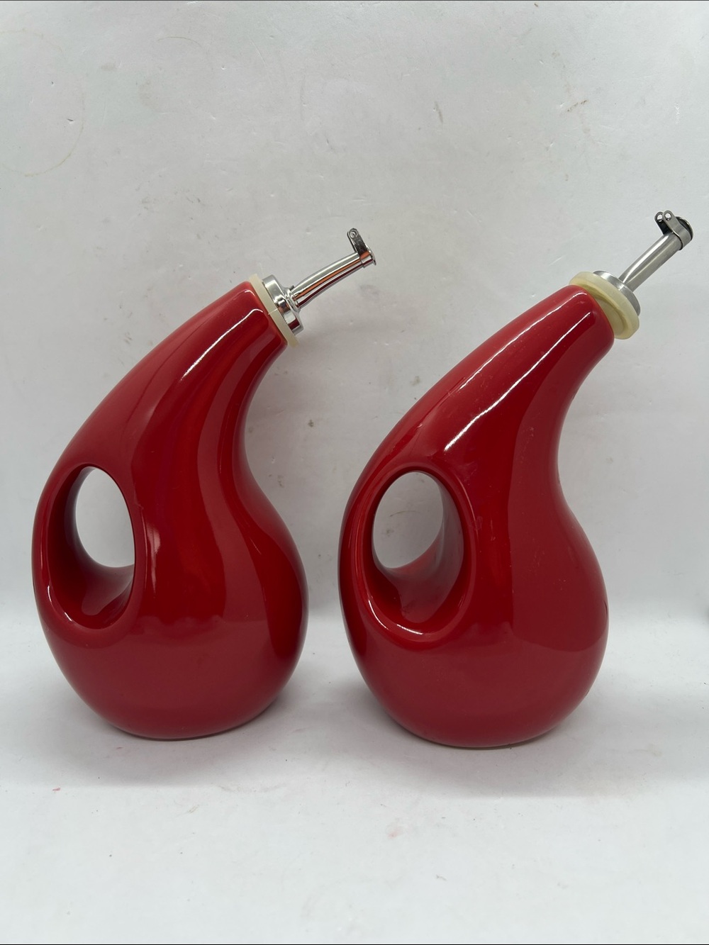 Rachael Ray Stoneware EVOO Olive Oil BottlesCruet Lot of 2 13oz each Preowned